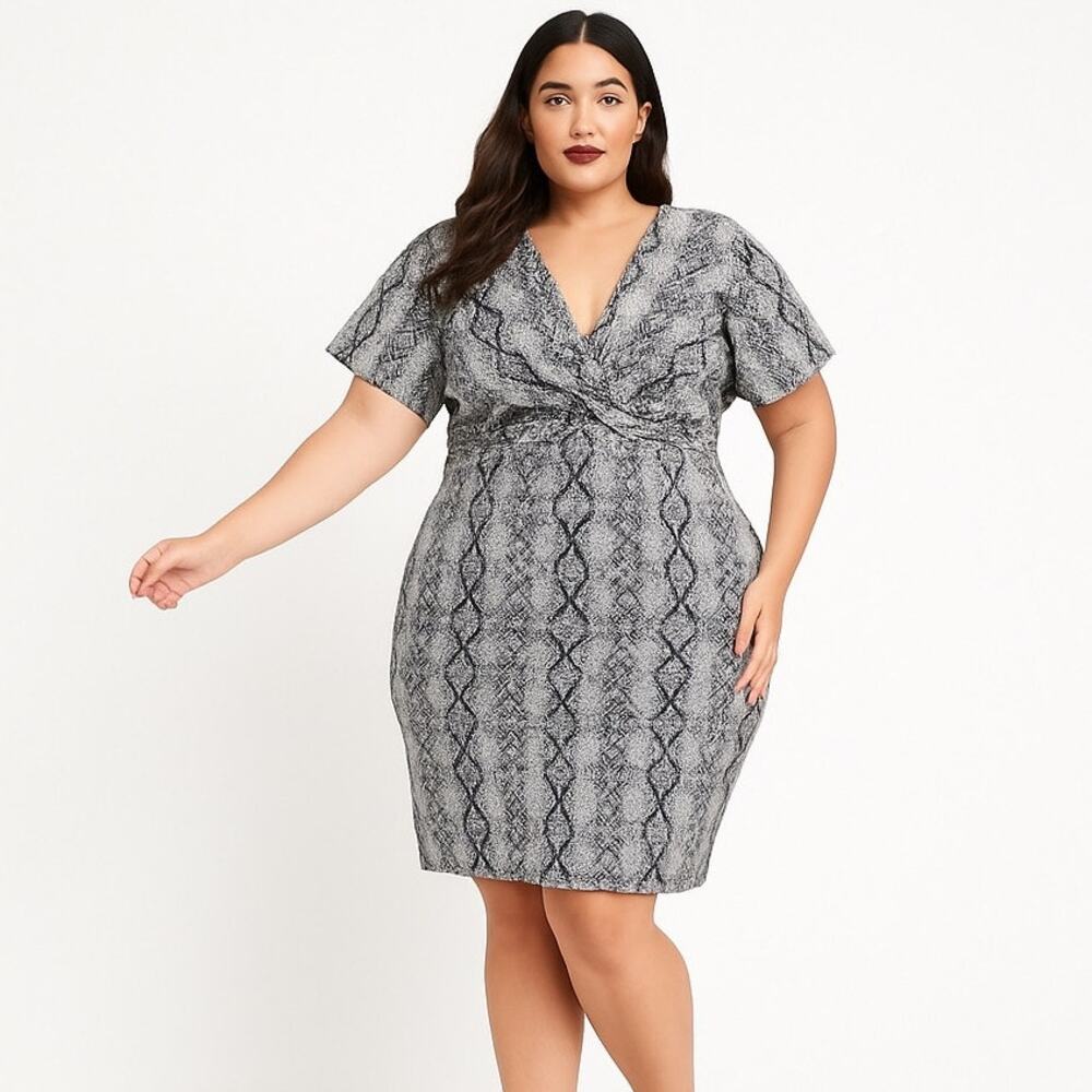 Symphony 2X Reptile Print Knot-Front Bodycon Dress‎